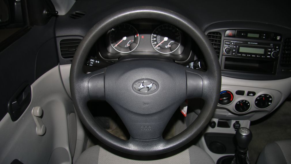 2007 Hyundai Accent GL #9