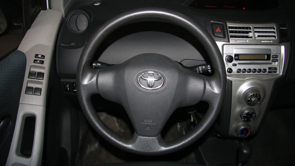 2008 Toyota Yaris LE #14