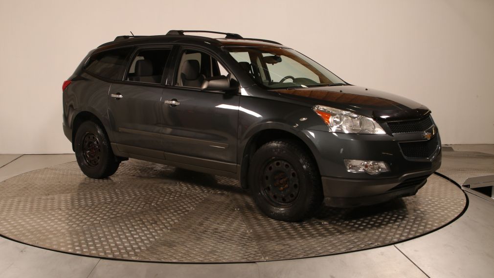 2011 Chevrolet Traverse LS A/C 7 PASSAGERS #0