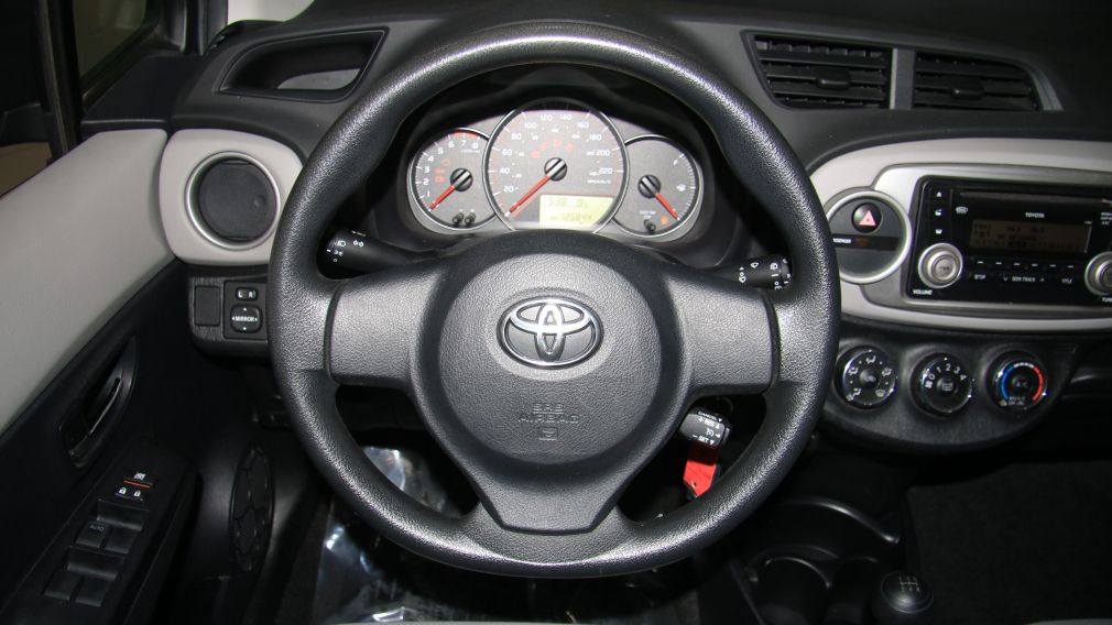2013 Toyota Yaris LE A/C GR ELECT #16