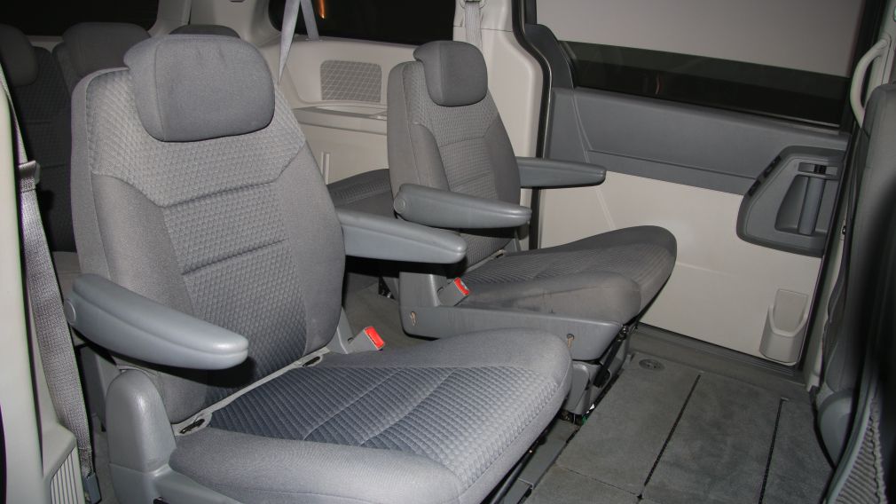 2010 Dodge GR Caravan SXT 4.0 L STOW'N GO MAGS HAYON ET PORTES A OUVERTU #25