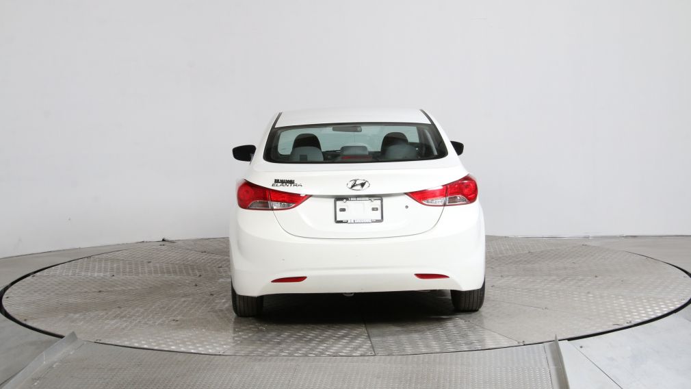 2012 Hyundai Elantra L AUTO #19