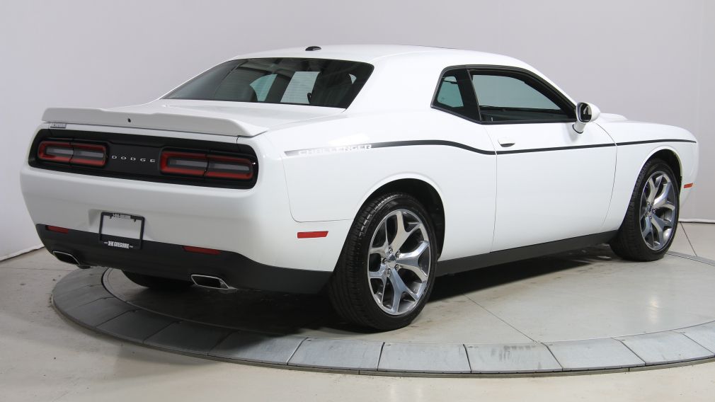 2016 Dodge Challenger SXT PLUS #7