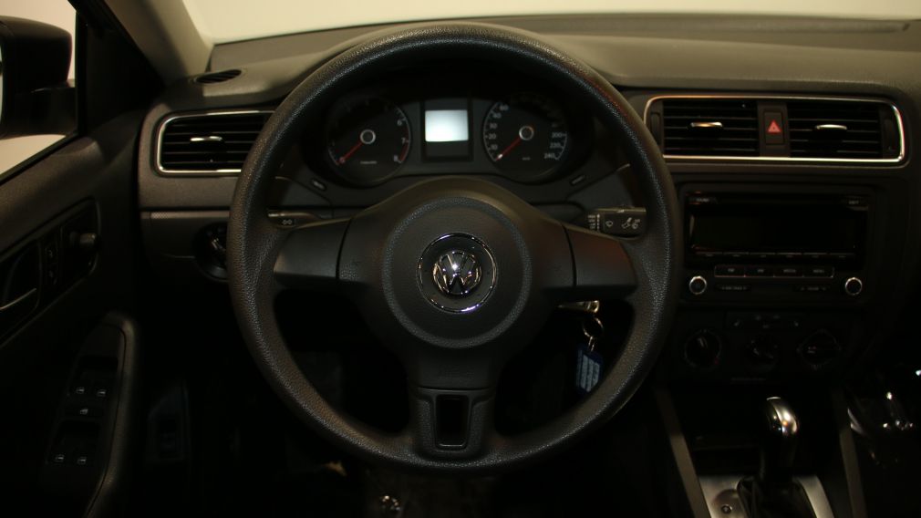 2013 Volkswagen Jetta 2.0 TRENDLINE + AUTO A/C GR ÉLECT SIEGES CHAUFFANT #8