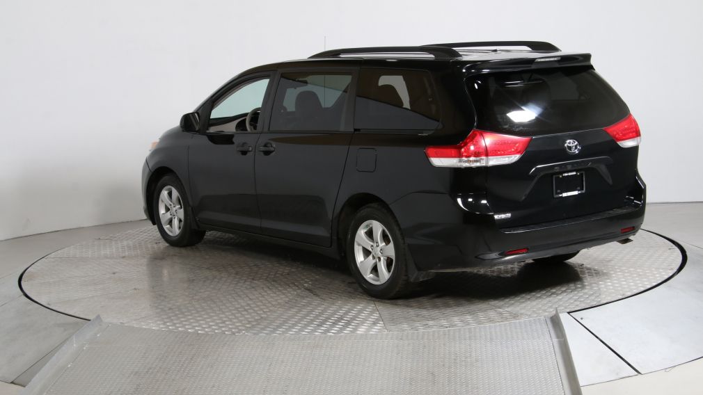 2011 Toyota Sienna V6 7 PASSAGERS #4