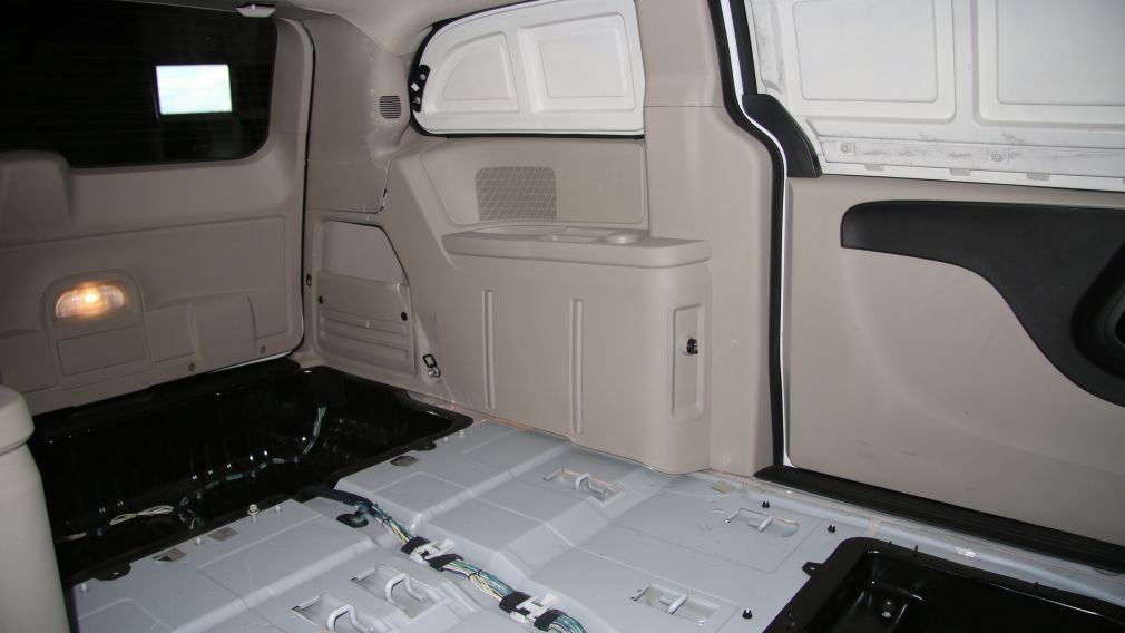 2014 Dodge Cargo Van 119" WB A/C GR ELECTRIQUE #15