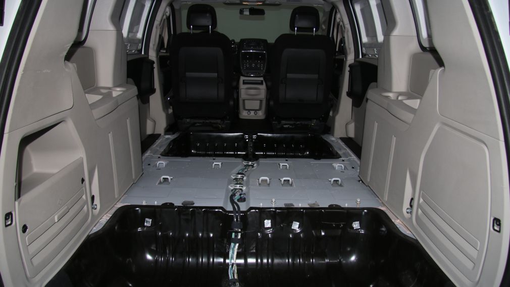 2014 Dodge Cargo Van 119" WB A/C GR ELECTRIQUE #26