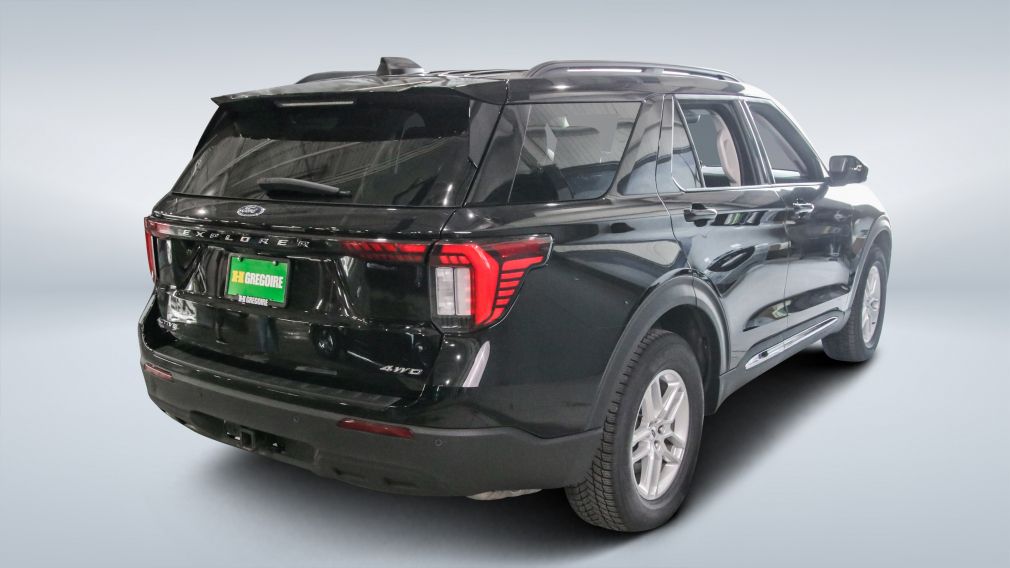 2025 Ford Explorer — photo 5
