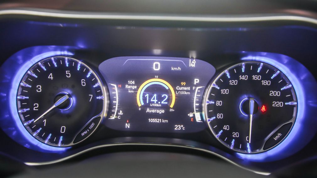 2018 Chrysler Pacifica — photo 8