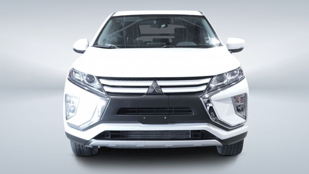 2020 Mitsubishi Eclips... — photo 2