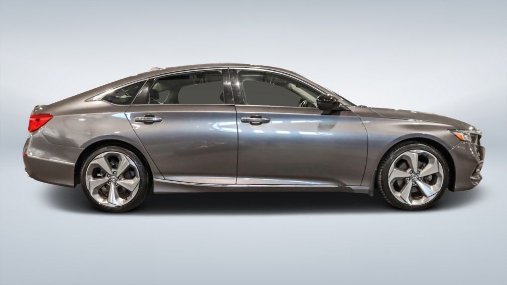 2018 Honda Accord — photo 8
