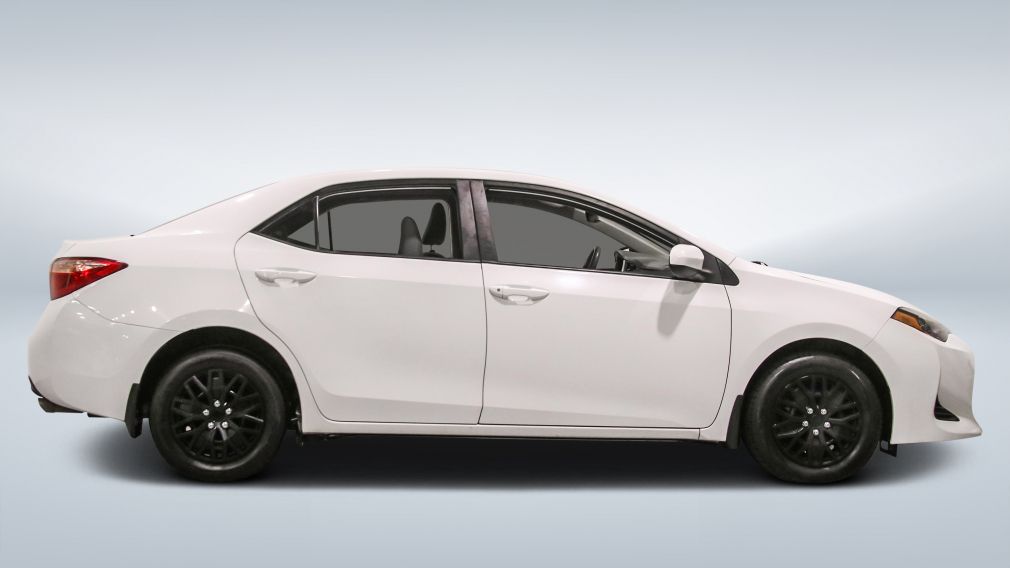 2019 Toyota Corolla — photo 7