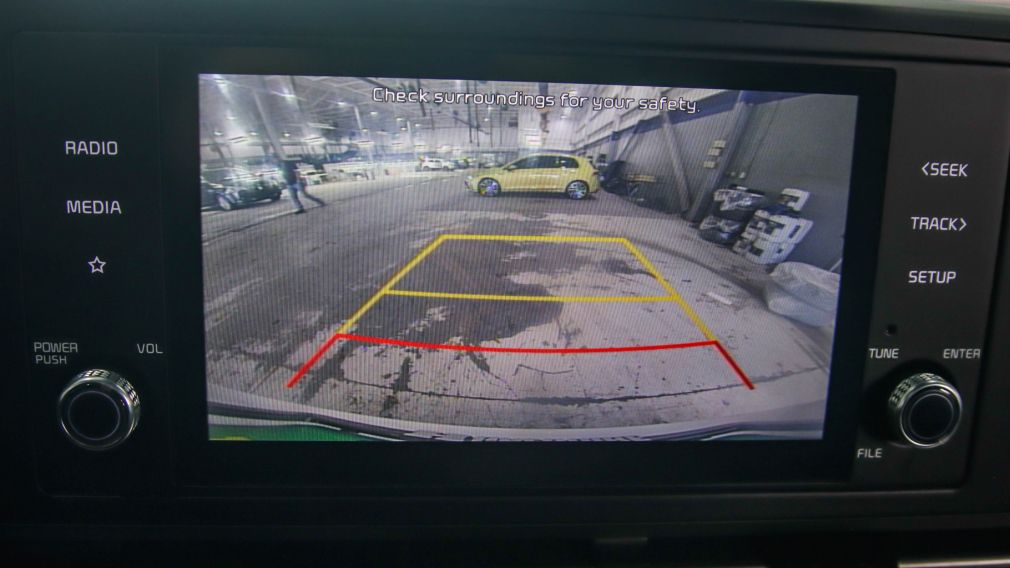 2022 Kia Carnival — photo 6