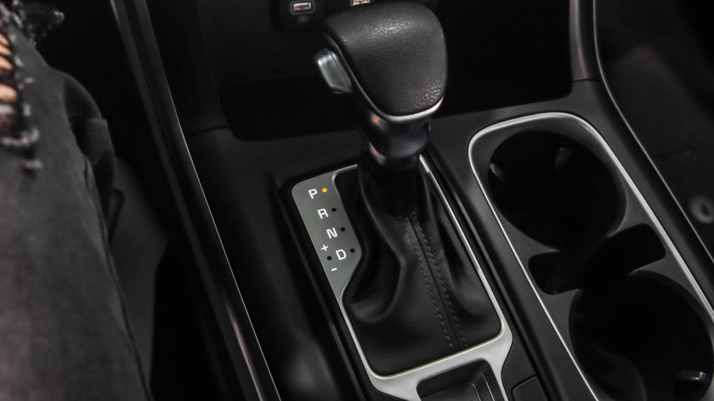 2022 Kia Carnival — photo 8