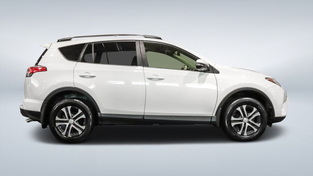 2017 Toyota Rav 4 — photo 8