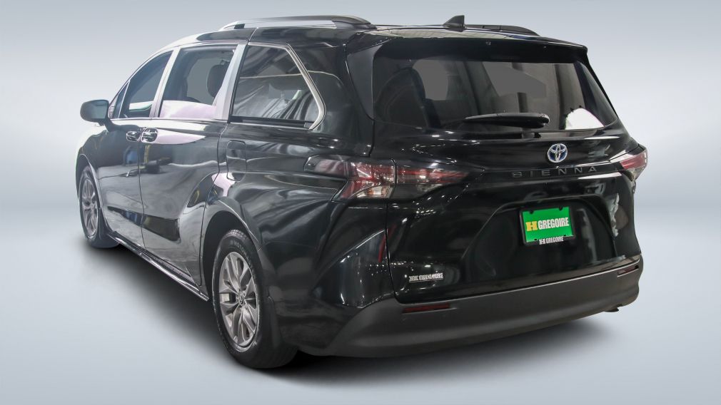 2023 Toyota Sienna — photo 4