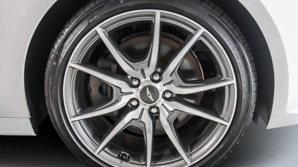 2022 Genesis G70 — photo 7