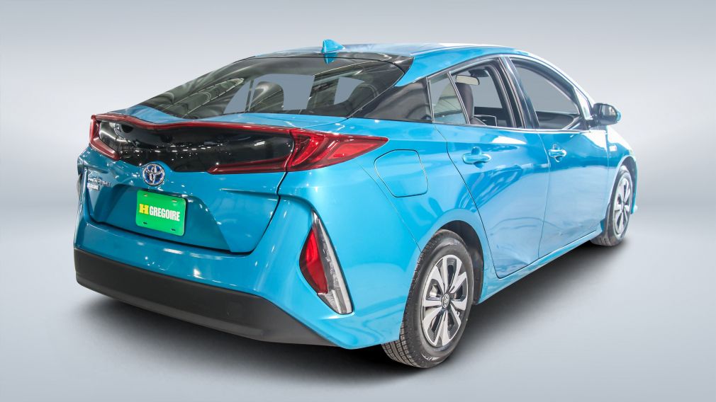 2017 Toyota Prius — photo 6