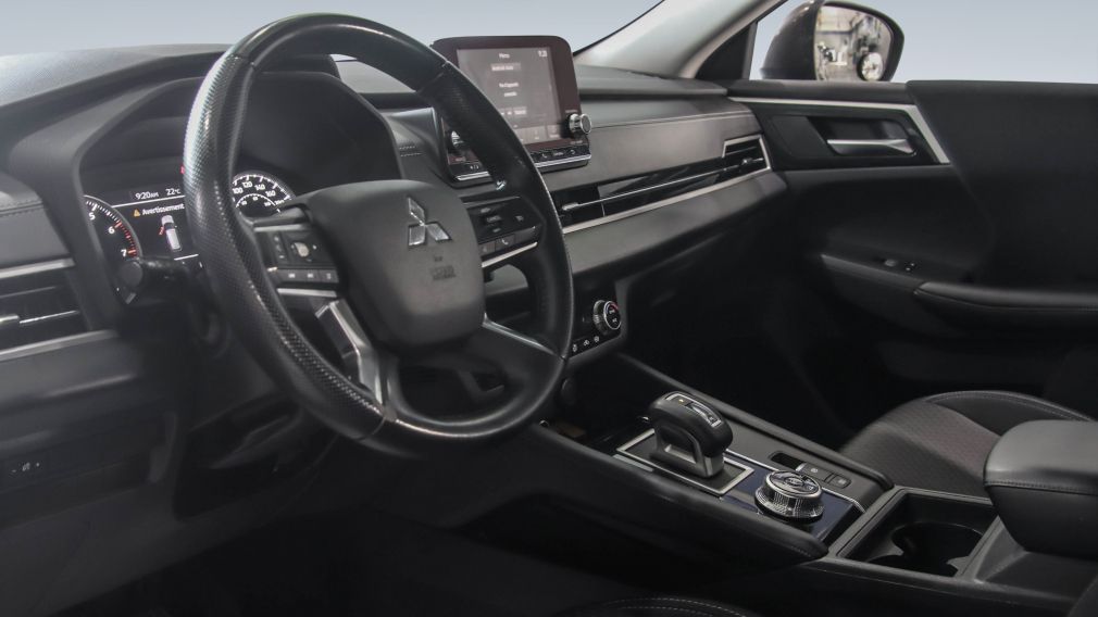 2022 Mitsubishi Outlander — photo 7