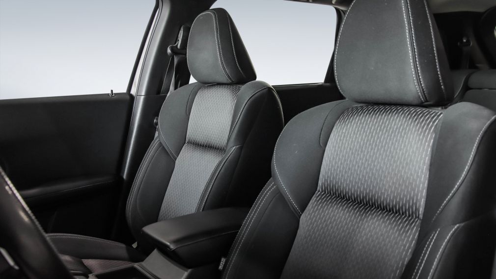 2022 Mitsubishi Outlander — photo 8