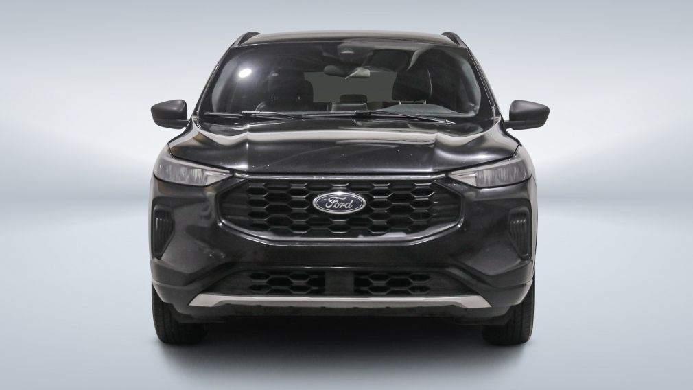 2023 Ford Escape — photo 2