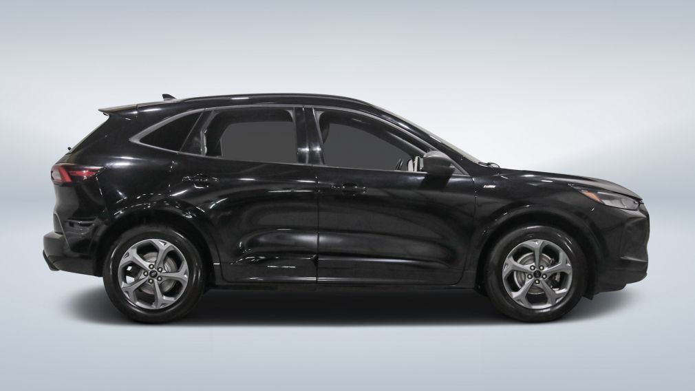 2023 Ford Escape — photo 8