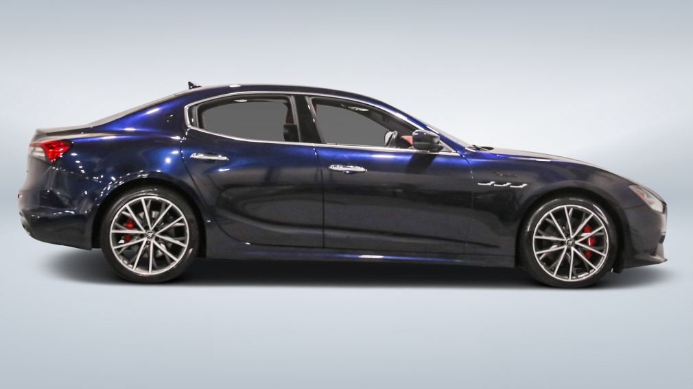 2022 Maserati Ghibli — photo 8