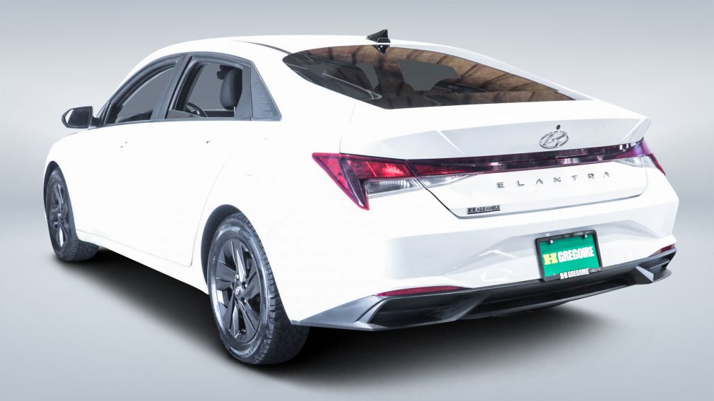 2022 Hyundai Elantra — photo 5