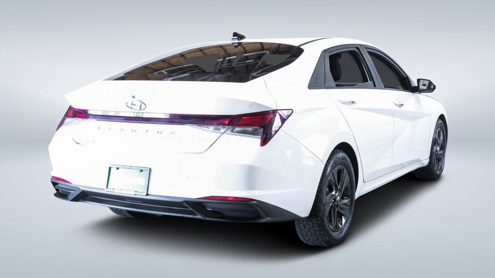 2022 Hyundai Elantra — photo 7
