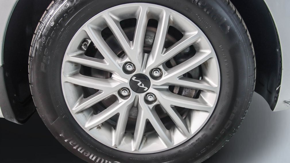 2023 Kia Rio 5 — photo 7
