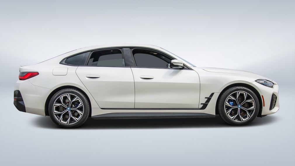 2022 BMW i4 — photo 8