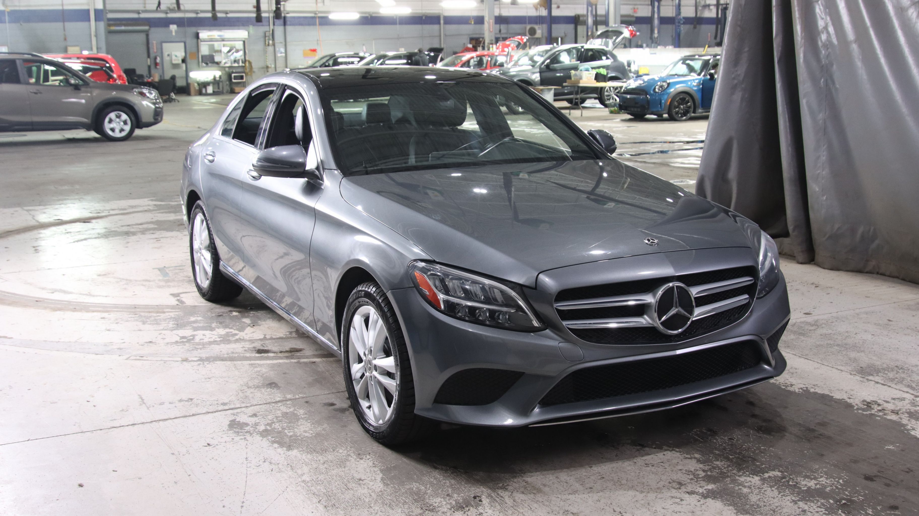 2020 Mercedes Benz C.. (Toit ouvrant) — Monbili