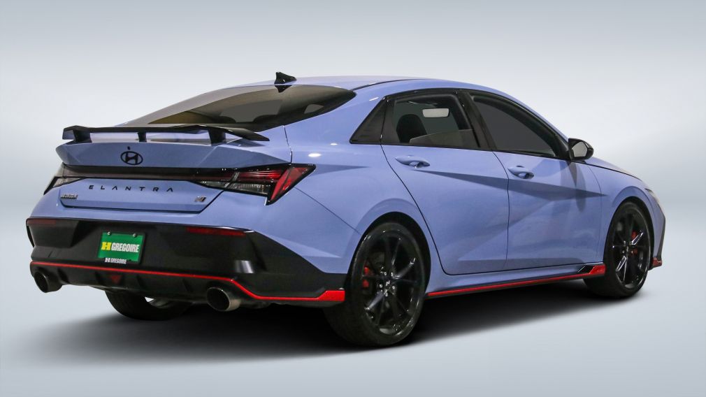 2025 Hyundai Elantra — photo 7