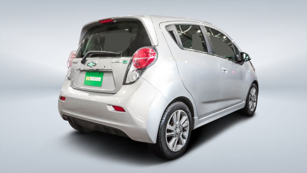 2015 Chevrolet Spark — photo 7