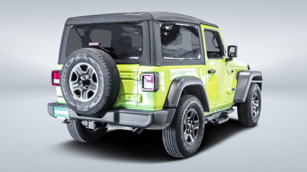 2023 Jeep Wrangler — photo 7