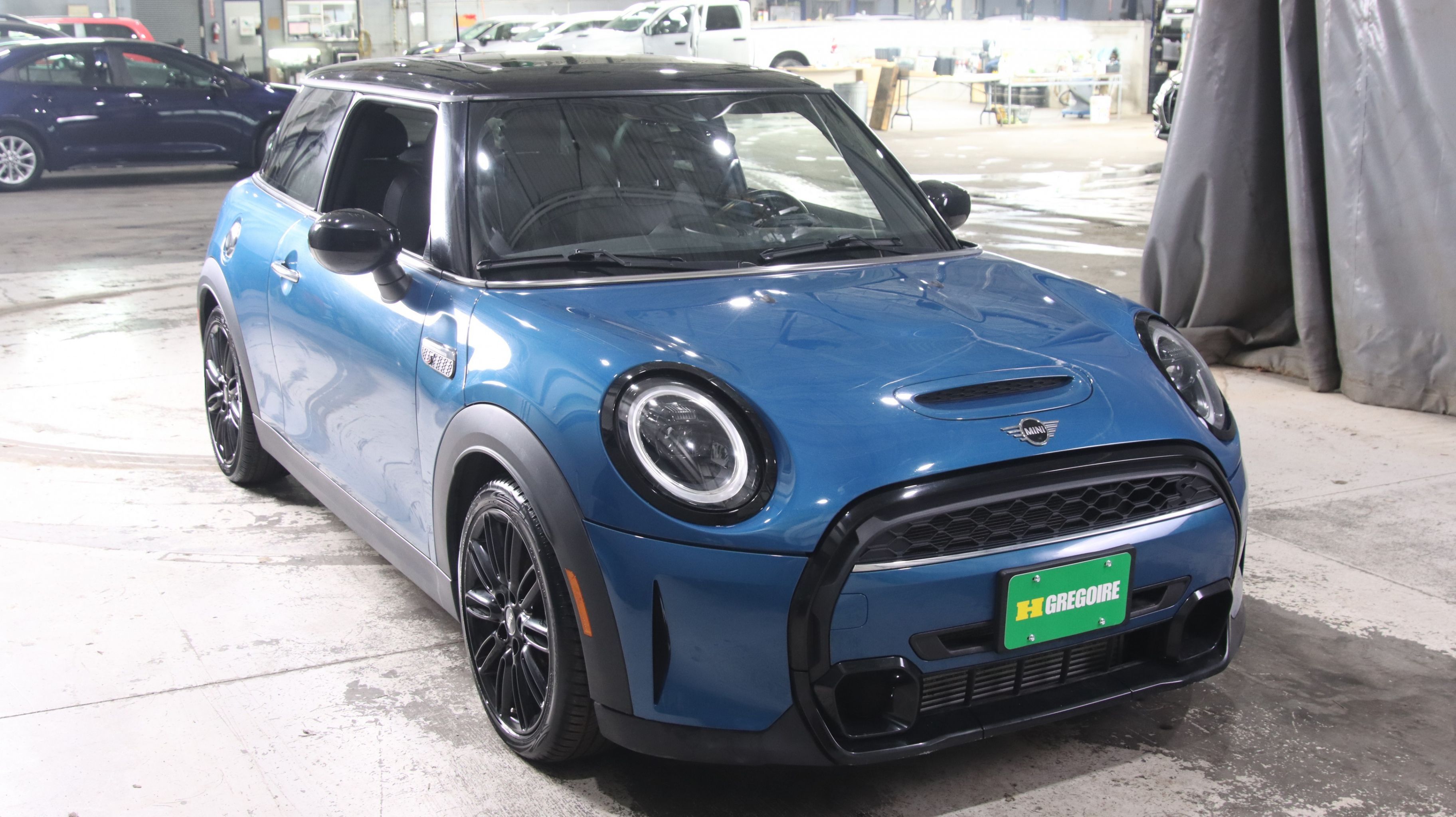 2022 Mini Cooper S (Toit ouvrant) — Monbili