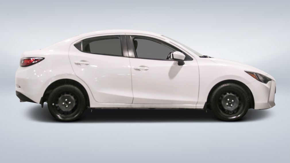 2018 Toyota Yaris — photo 8