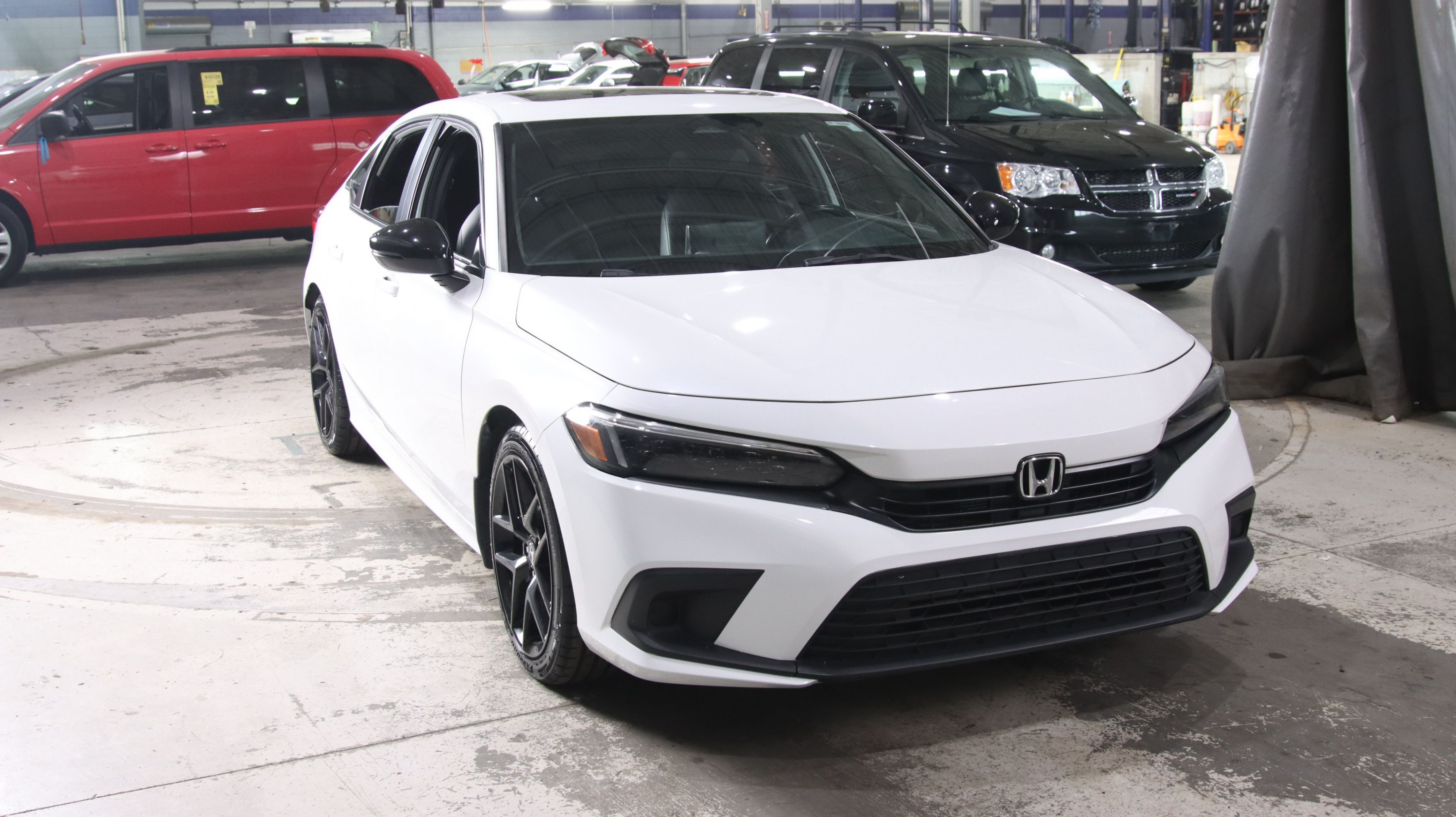 2023 Honda Civic (Toit ouvrant) — Monbili