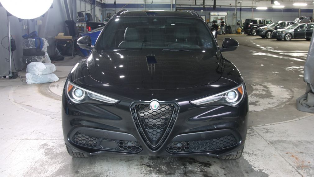 2022 Alfa Romeo Stelvio — photo 2