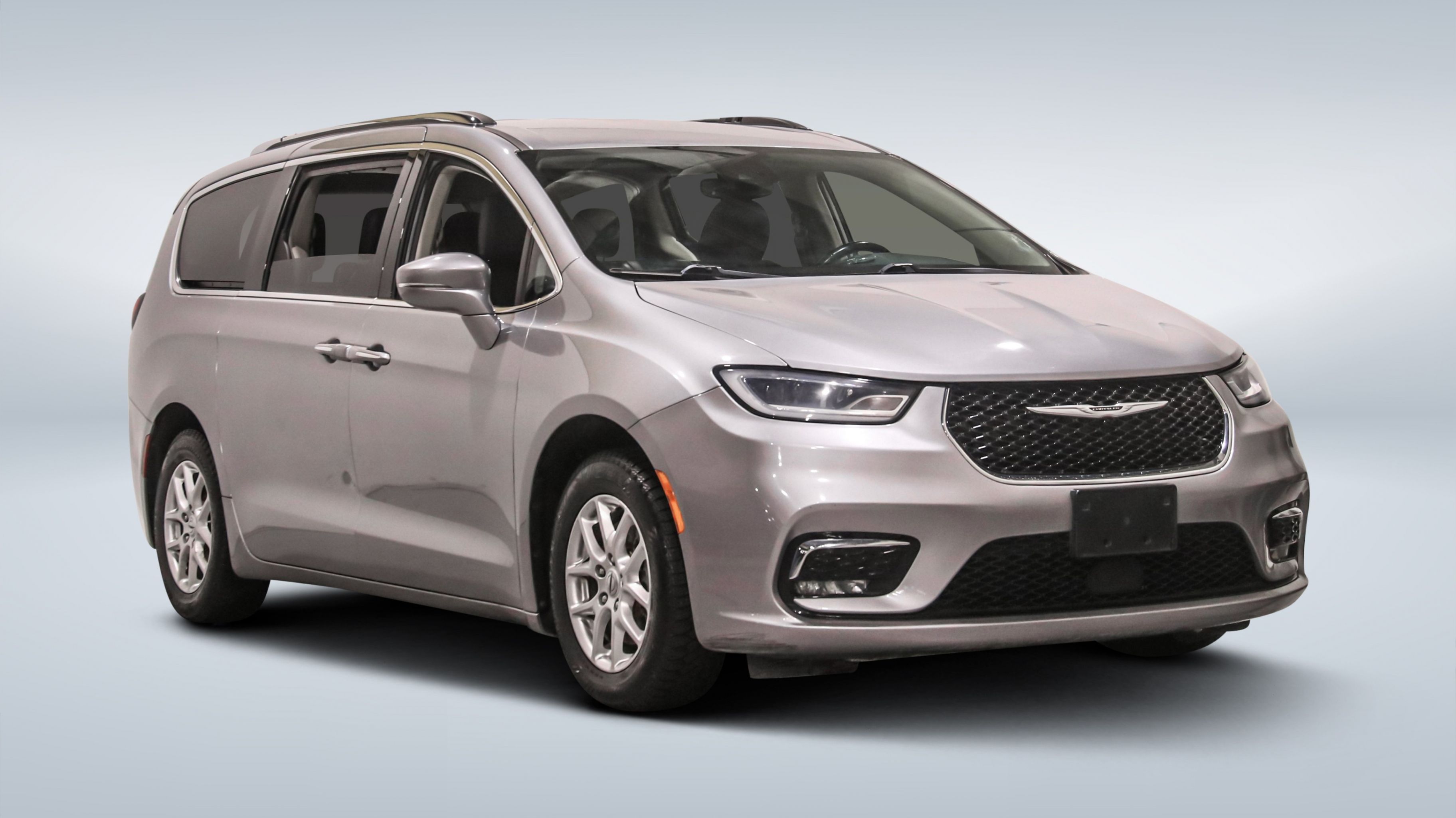 2021 Chrysler Pacifica — Monbili
