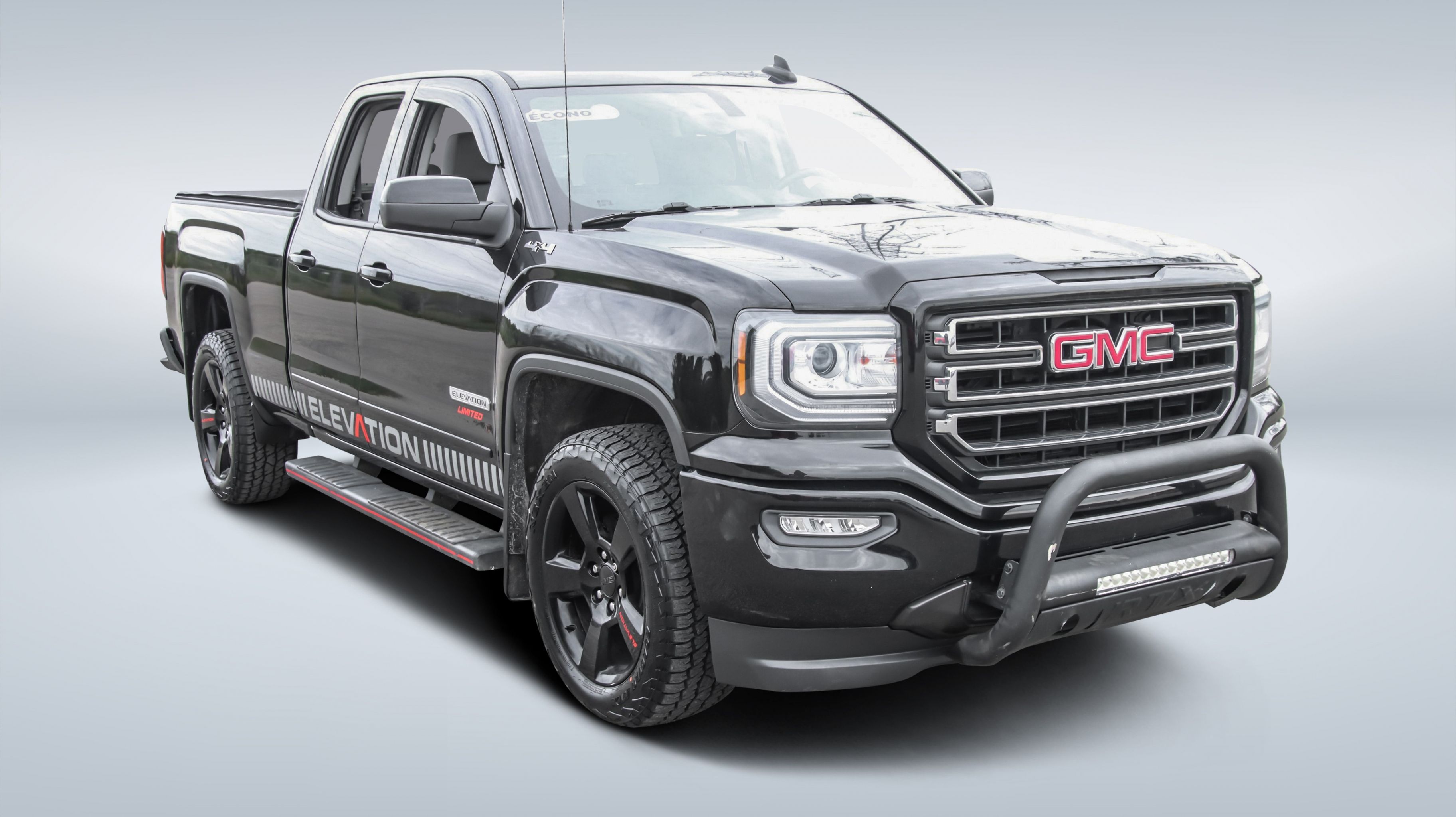 2019 GMC Sierra — Monbili
