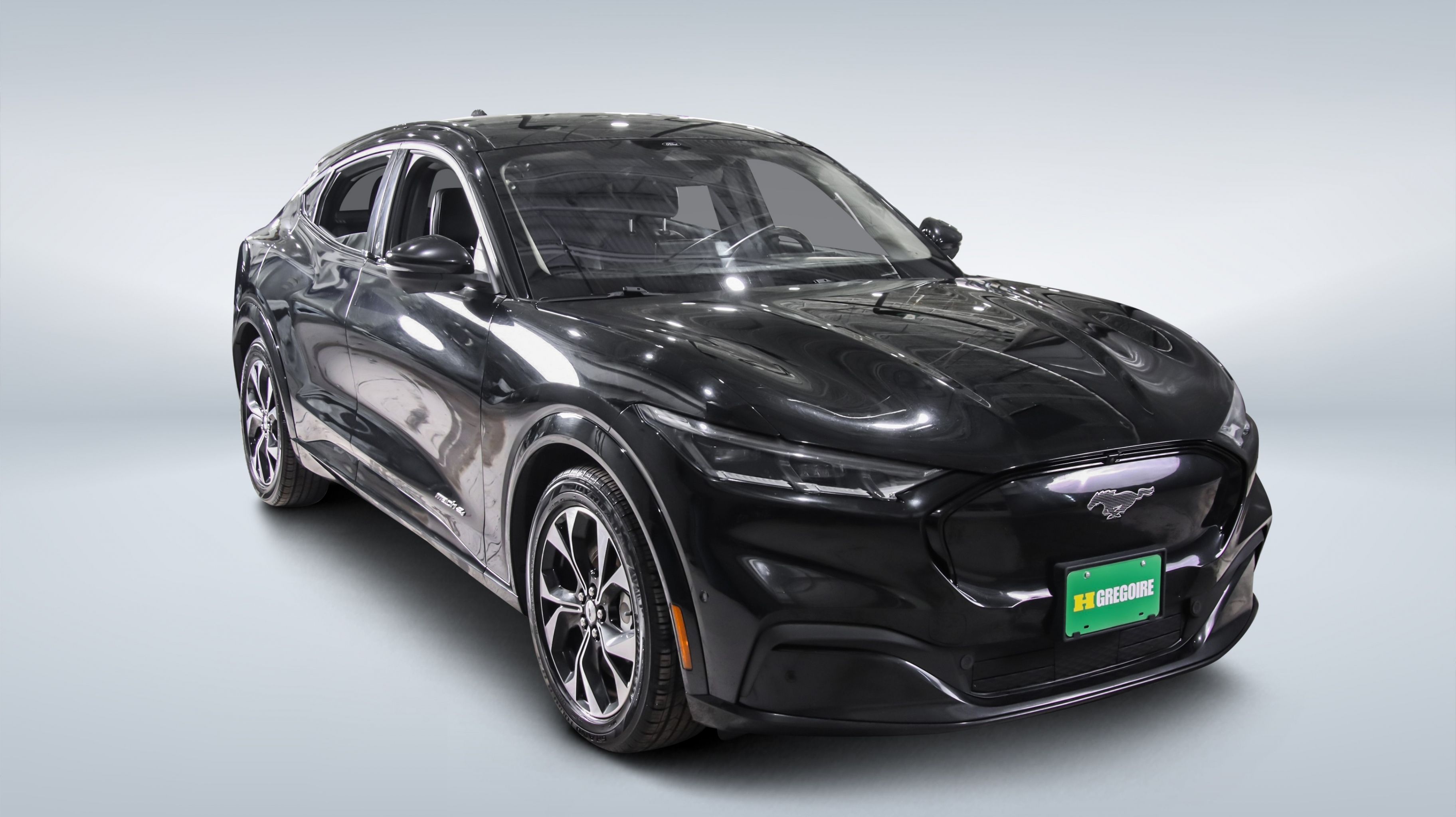 2021 Ford Mustang Mach.. (Toit ouvrant) — Monbili