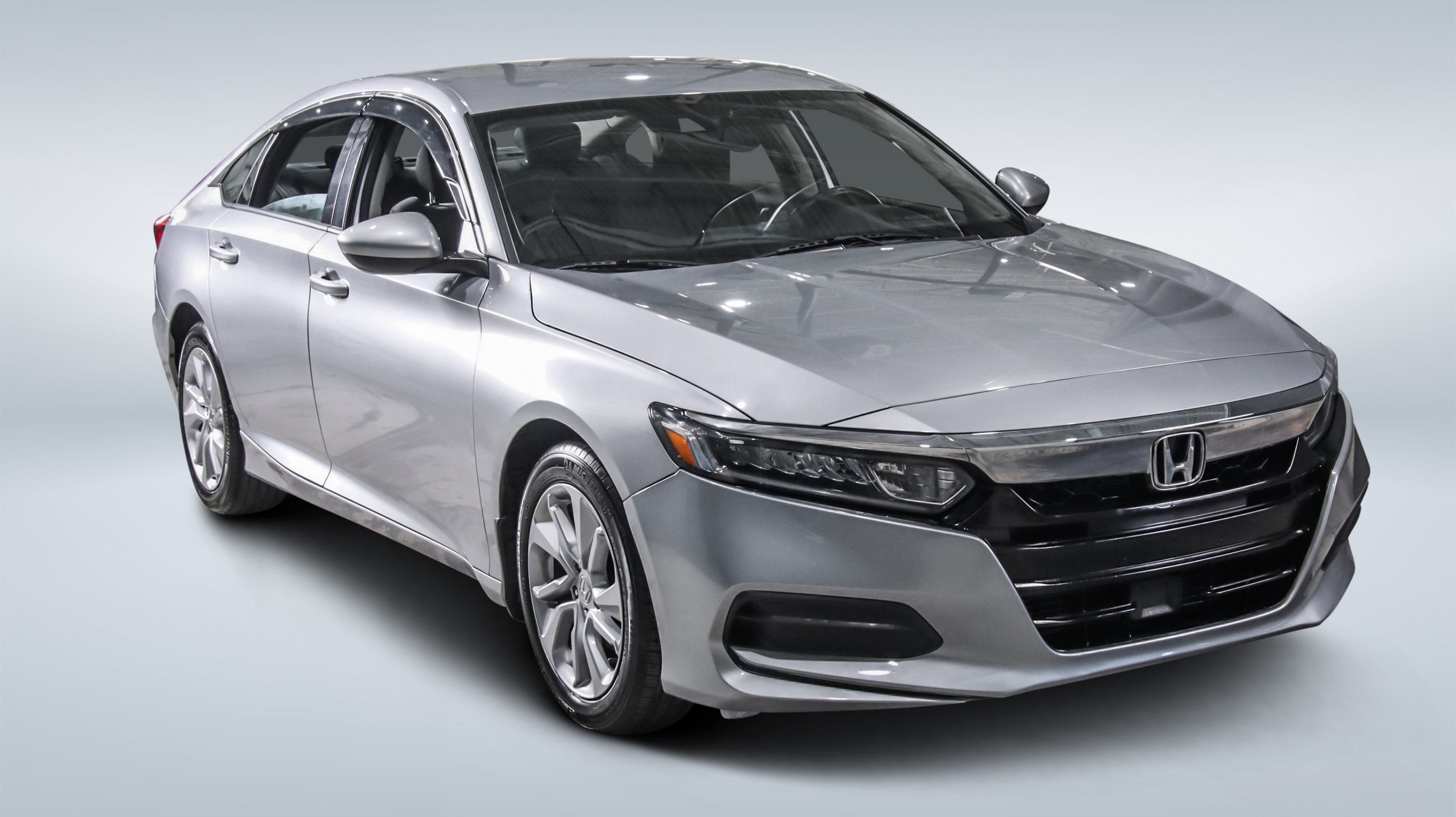 2020 Honda Accord — Monbili