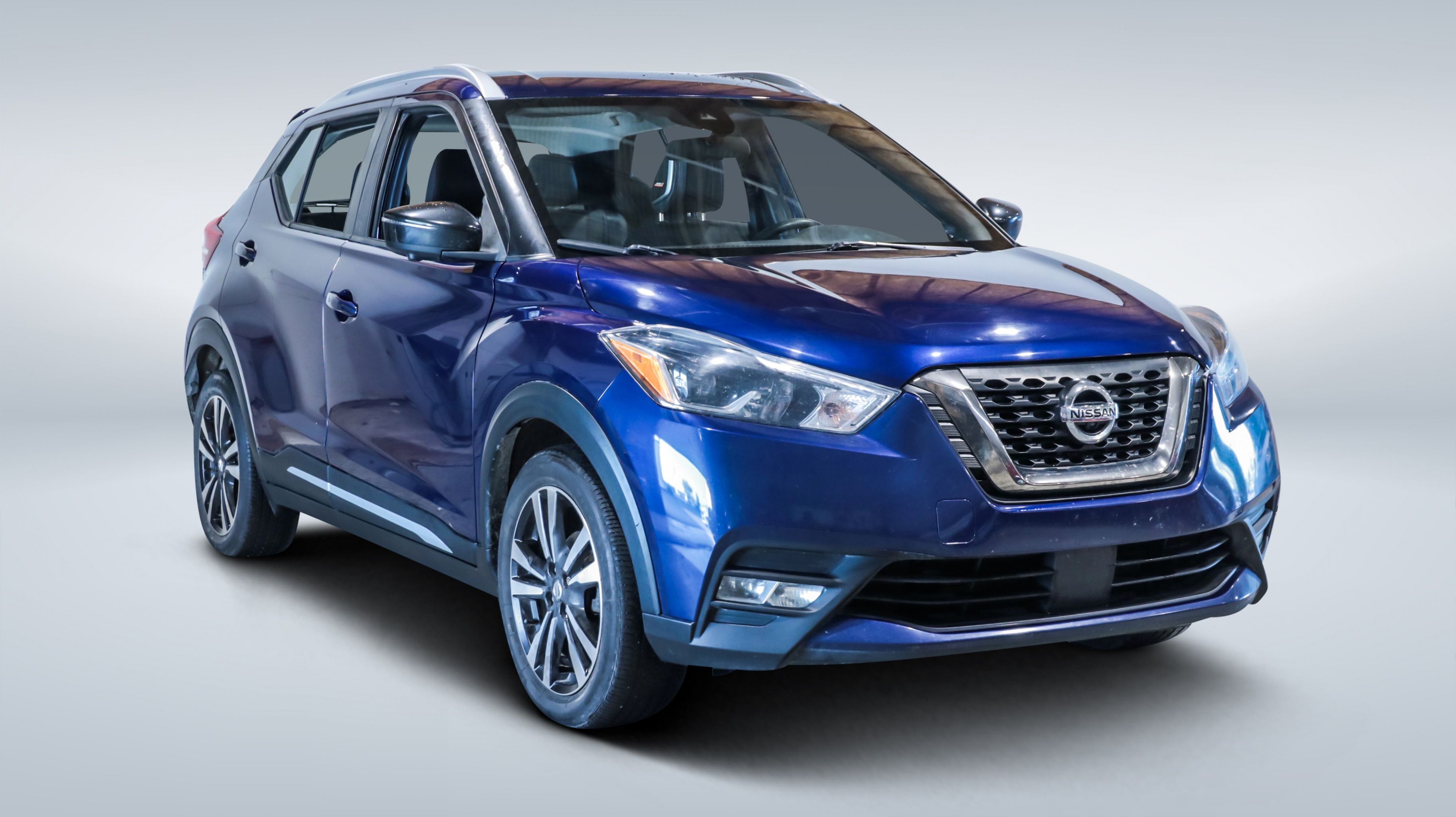 2020 Nissan Kicks — Monbili