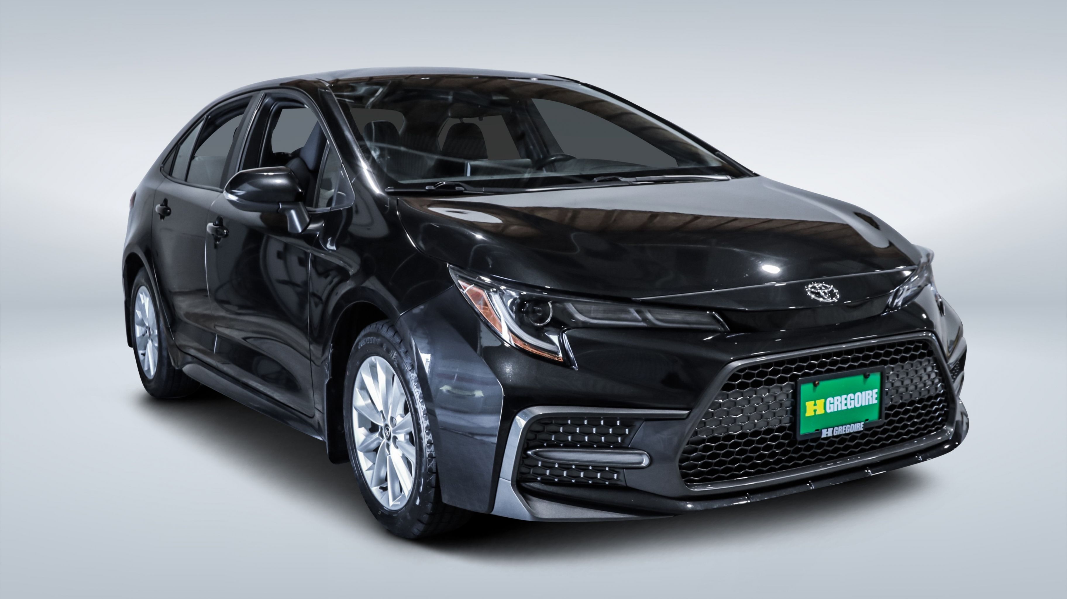 2022 Toyota Corolla — Monbili