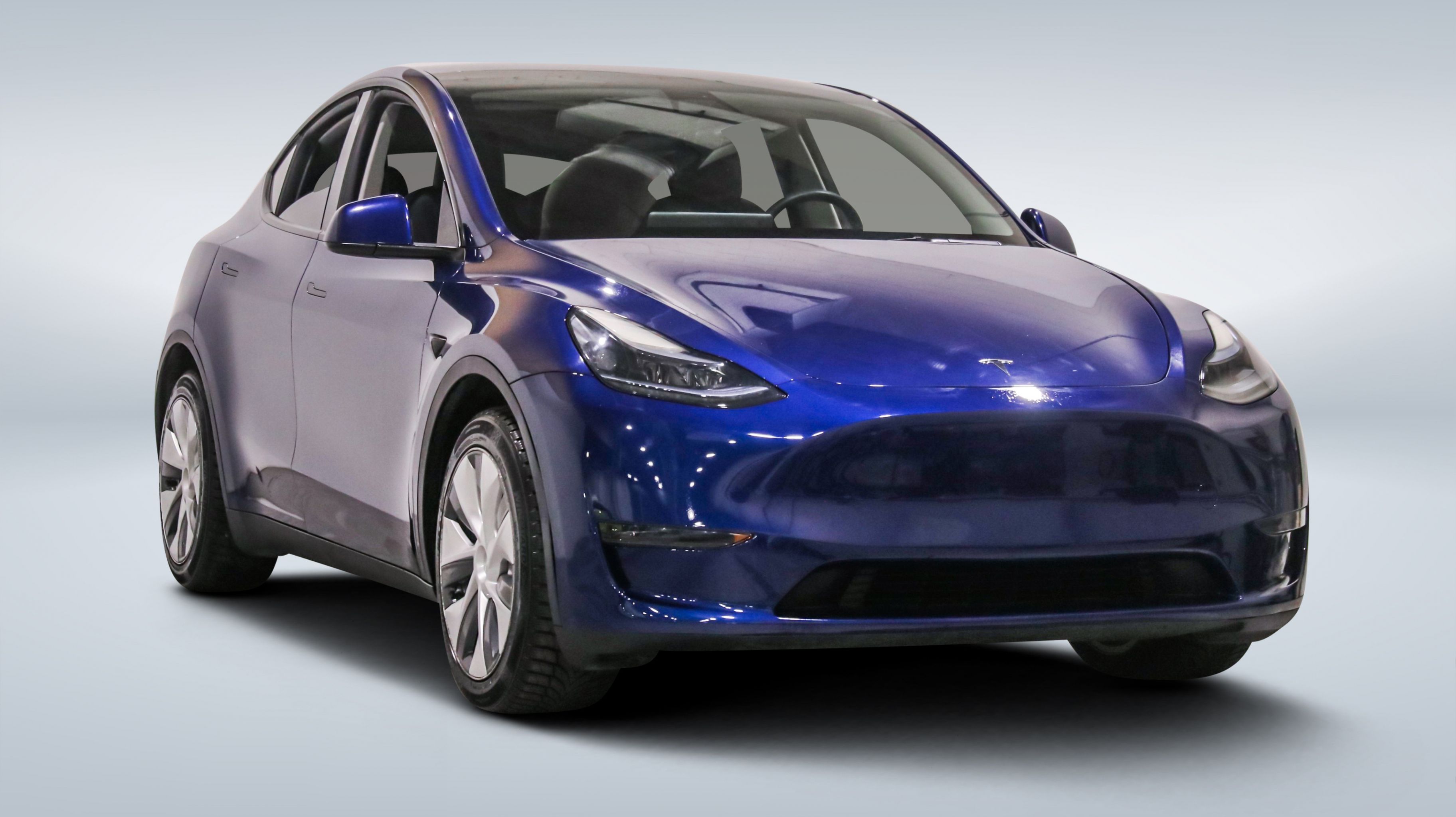2023 Tesla Model Y (Toit ouvrant) — Monbili