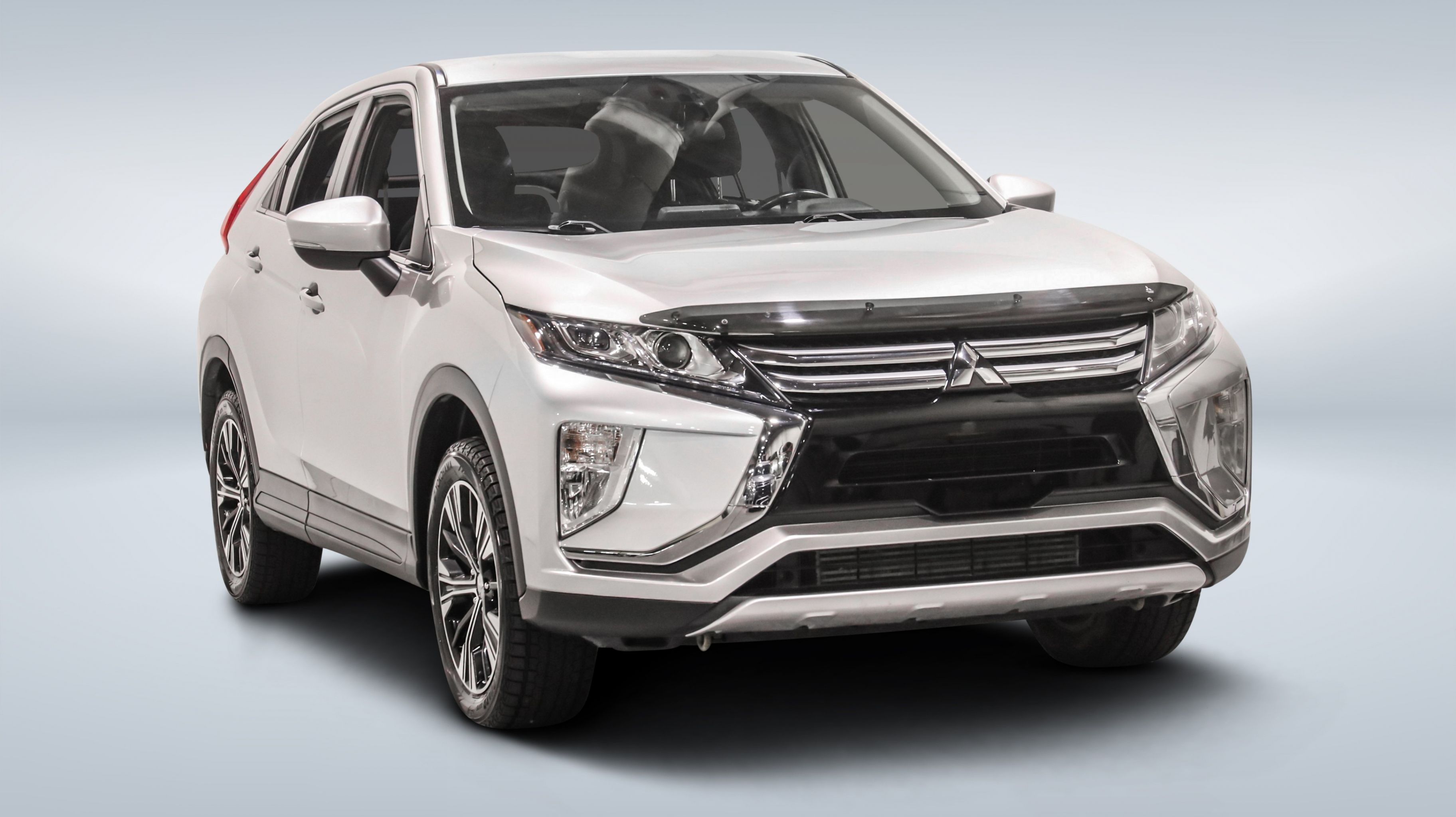 2020 Mitsubishi Eclips... — Monbili