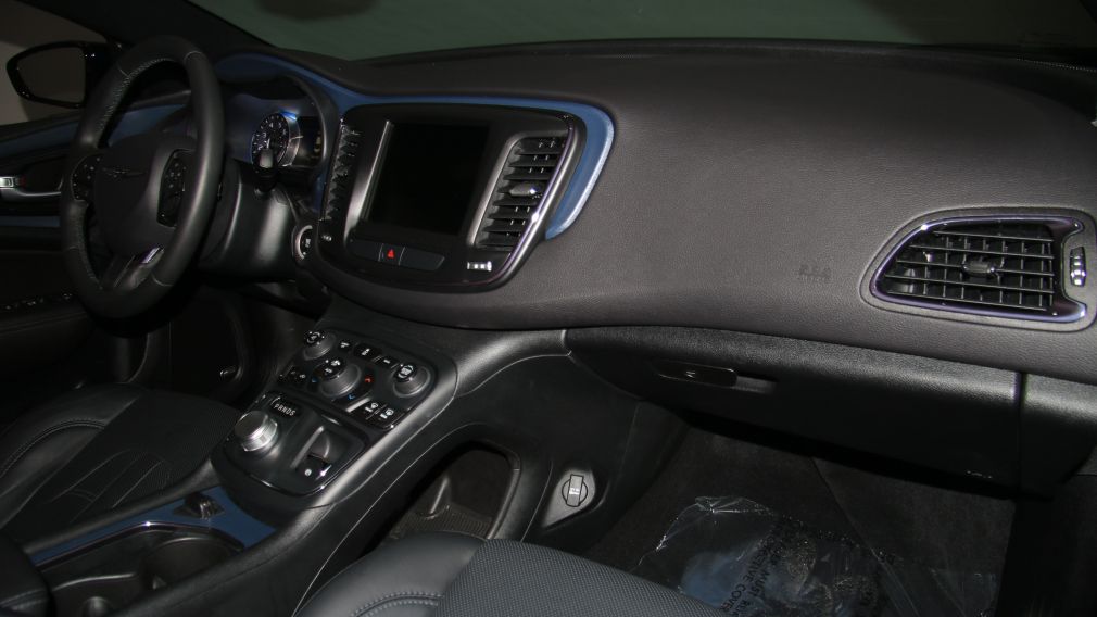 2016 Chrysler 200 S A/C TOIT NAV MAGS #25