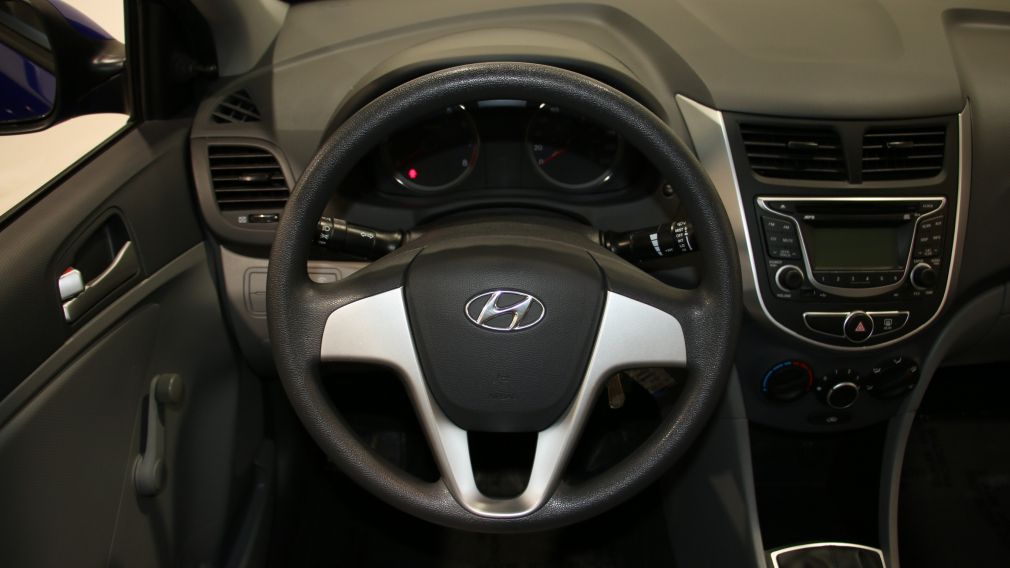 2012 Hyundai Accent L #13