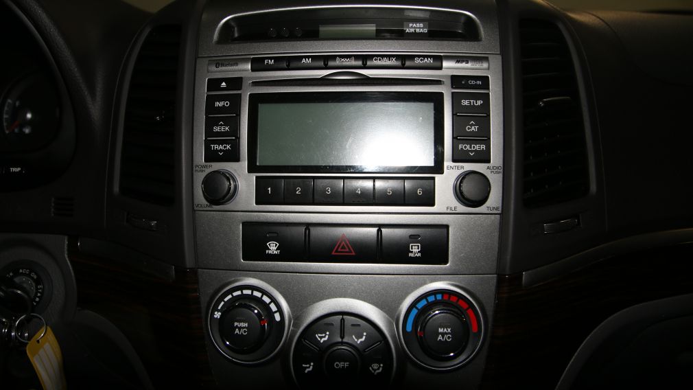 2011 Hyundai Santa Fe GL #11